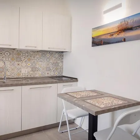 Apartment Aurora-holiday 1 *