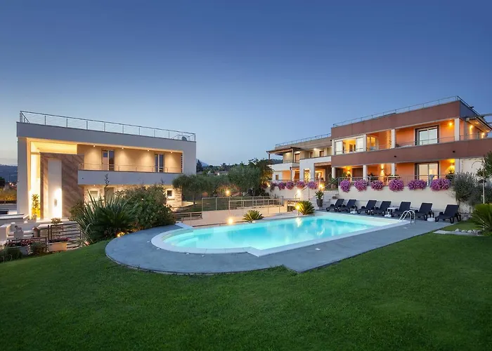 아파트 Aurora-holiday 1 바르돌리노