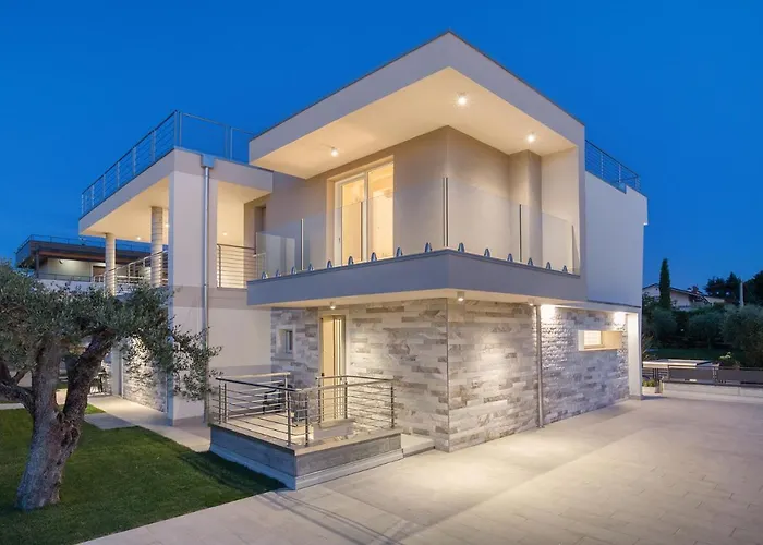 아파트 Aurora-holiday 1